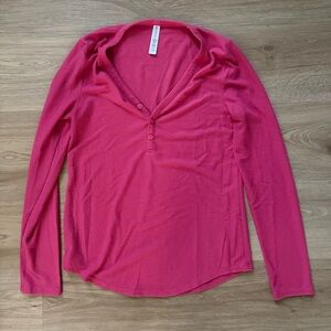Athleta Wind Down Sleep Top in Dragonfruit Pink